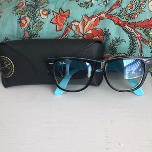 Ray Ban Wayfarer sunglasses